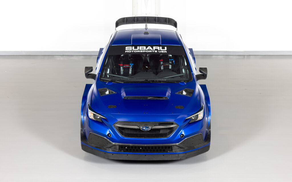VT23r Front Elevated Hero Shot